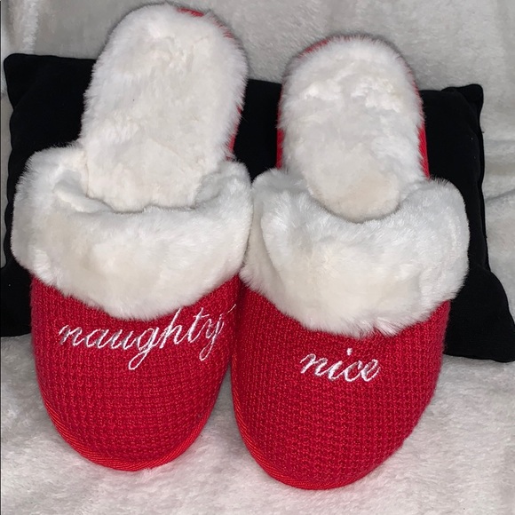 Victoria's Secret Shoes - 2/$18 NWOT Victoria’s Secret Red Slippers